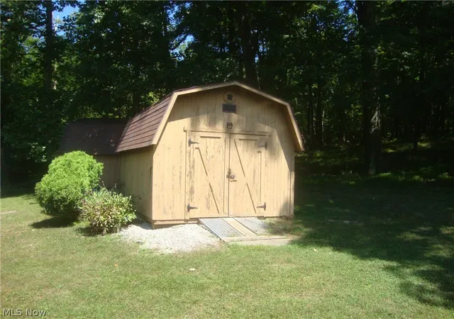 Sale Pending at 4285 Mineral City Zoar Rd NE, Mineral City, OH 44656 | MLS# 5233808 | Listing updated on 2026-10-03