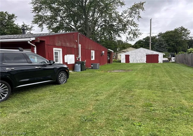 Photo 3 of Sale Pending at 280 Erie Rd, Vermilion, OH 44089 | MLS# 5233804 | Listing updated on 2026-08-09