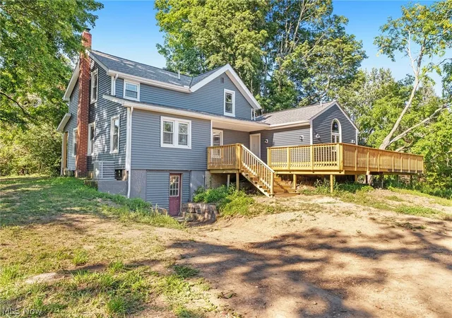 Photo 2 of Single family home for sale at 1864 Remsen Rd, Medina, OH 44256 | MLS# 5233717 | Listing updated on 2026-08-29