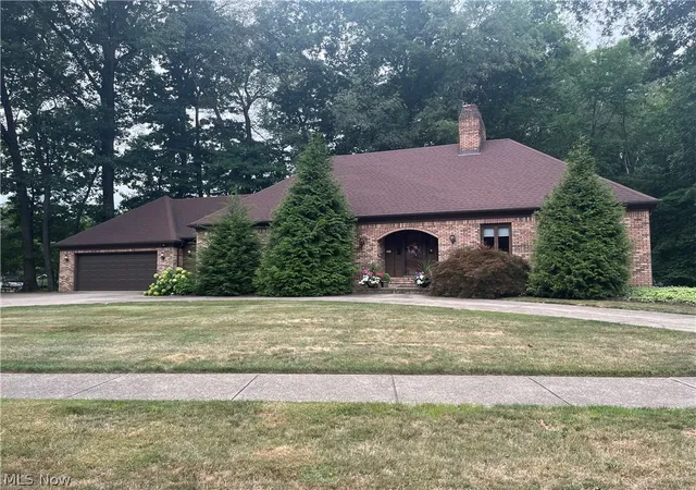 Photo 1 of Sale Pending at 6800 Strathmore Dr, Cleveland, OH 44125 | MLS# 5233508 | Listing updated on 2026-08-20