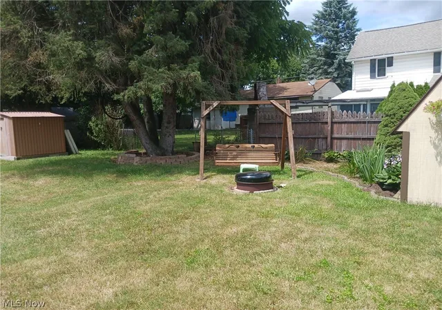 Photo 3 of Single family home for sale at 2429 22nd Street NE, Canton, OH 44705 | MLS# 5232294 | Listing updated on 2026-10-07