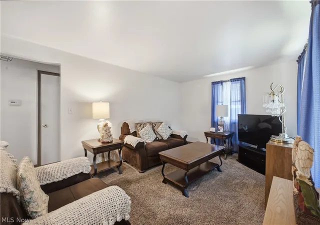 Photo 3 of Single family home for sale at 1428 Youll St, Niles, OH 44446 | MLS# 5233939 | Listing updated on 2026-08-14