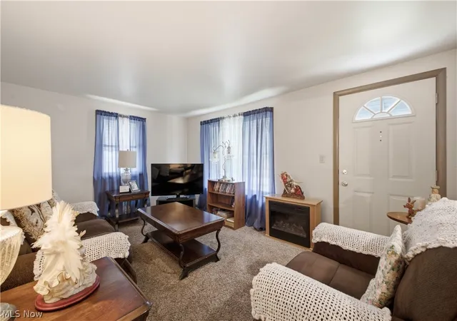 Photo 3 of Single family home for sale at 1428 Youll St, Niles, OH 44446 | MLS# 5233939 | Listing updated on 2026-08-14