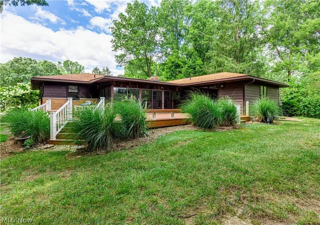 Photo 2 of Sale Pending at 1333 Greenwood Ave, Kent, OH 44240 | MLS# 5233915 | Listing updated on 2026-08-28