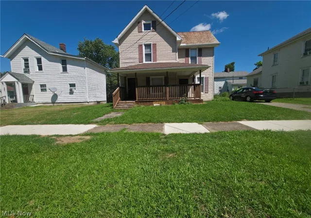 Photo 1 of Single family home for sale at 1203 Woodland St Nw, Warren, OH 44483 | MLS# 5233291 | Listing updated on 2026-08-07