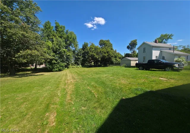 Photo 2 of Single family home for sale at 1203 Woodland St Nw, Warren, OH 44483 | MLS# 5233291 | Listing updated on 2026-08-07