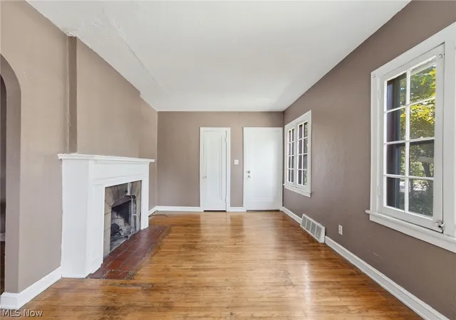 Listing Photo 4 - Condo for sale in building located at 3544 Lynnfield Rd, Shaker Heights, OH 44122