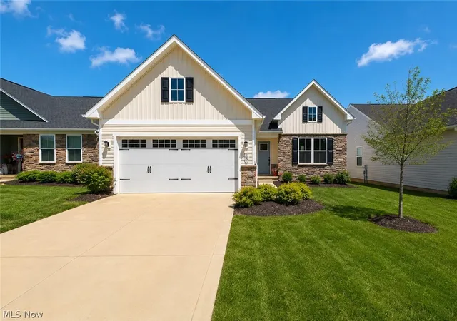 Photo 1 of Single family home for sale at 129 Eagle Cir, Amherst, OH 44001 | MLS# 5233648 | Listing updated on 2026-09-01