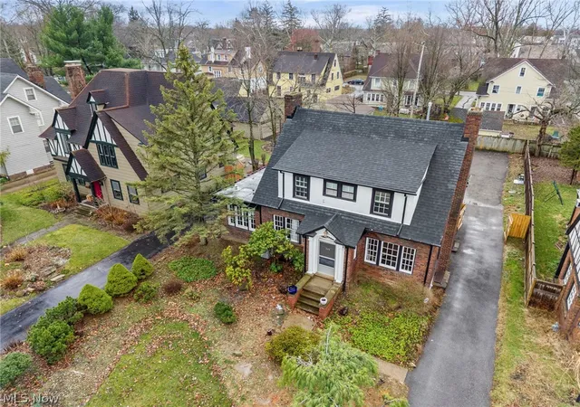 Photo 2 of Single family home for sale at 3172 Warrington Rd, Cleveland, OH 44120 | MLS# 5233998 | Listing updated on 2026-08-20