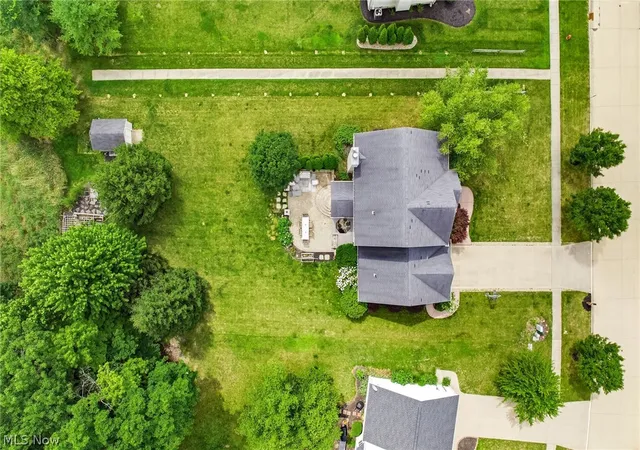Photo 4 of Sale Pending at 5859 Trystin Tree Dr, Medina, OH 44256 | MLS# 5233095 | Listing updated on 2026-08-24