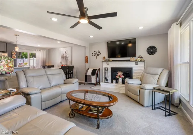 Photo 4 of Sale Pending at 543 36th Street NW, Canton, OH 44709 | MLS# 5234000 | Listing updated on 2026-08-31