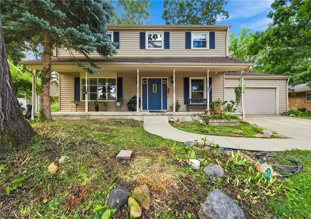 Photo 1 of Sale Pending at 1399 Birchview Dr, Vermilion, OH 44089 | MLS# 5232845 | Listing updated on 2026-09-01