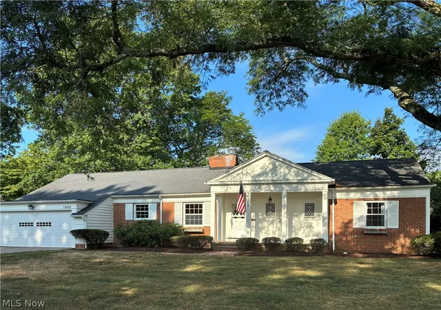 Photo 1 of Sale Pending at 1822 Donna Dr, Westlake, OH 44145 | MLS# 5233618 | Listing updated on 2026-10-02