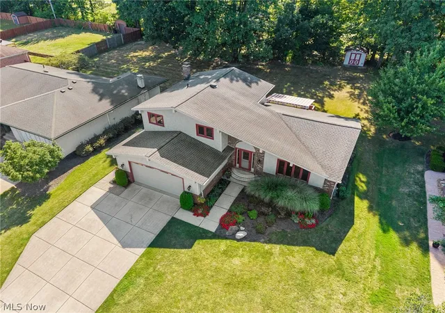 Photo 3 of Sale Pending at 7288 Rita Dr, Independence, OH 44131 | MLS# 5233444 | Listing updated on 2026-08-14