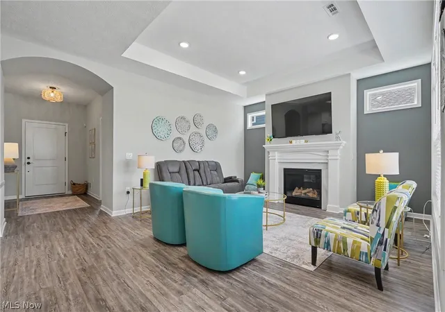 Photo 4 of Sale Pending at 254 Elm Ln, Fairlawn, OH 44333 | MLS# 5233466 | Listing updated on 2026-08-31