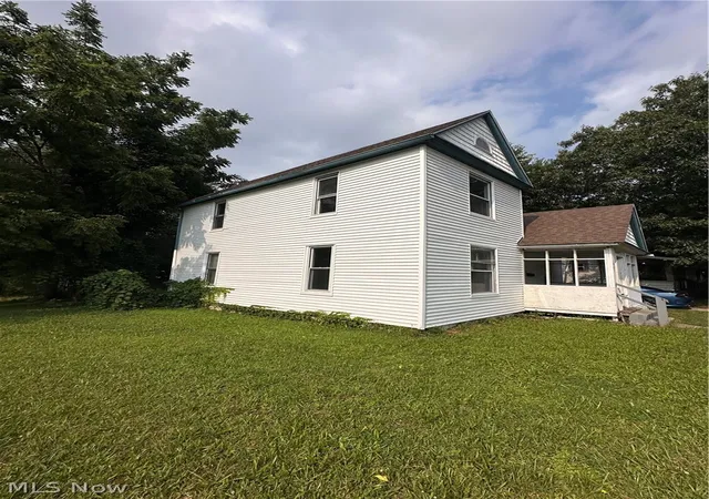Photo 2 of Single family home for sale at 1061 Ackley St, Akron, OH 44306 | MLS# 5234019 | Listing updated on 2026-08-26