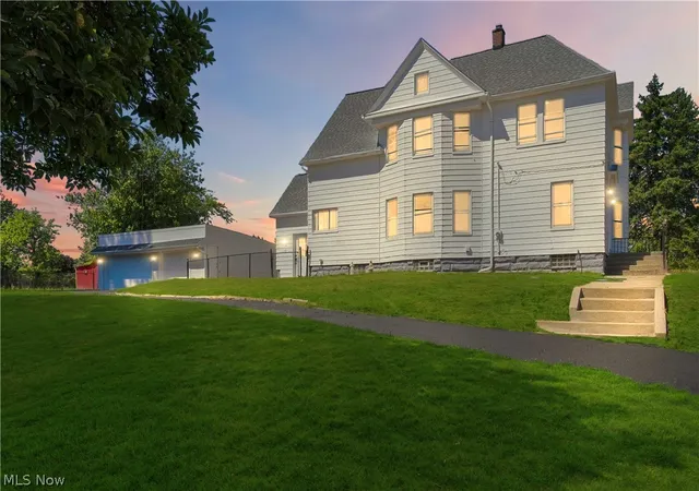 Photo 2 of Single family home for sale at 3223 W Pleasant Valley Rd, Cleveland, OH 44134 | MLS# 5234213 | Listing updated on 2026-10-07