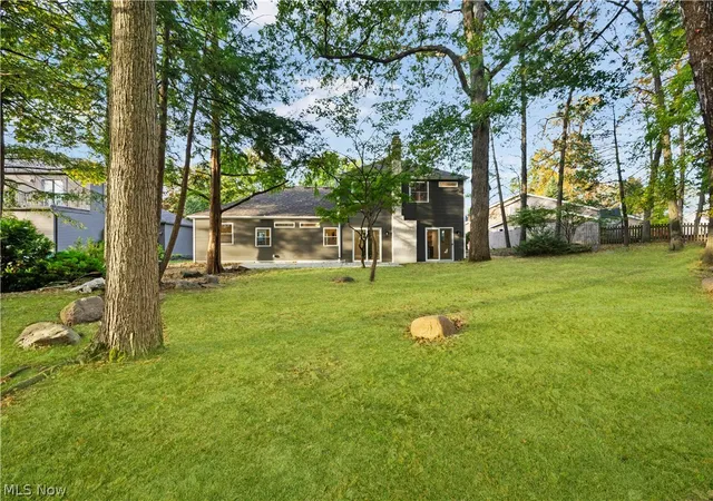 Photo 2 of Single family home for sale at 20121 Driftwood Ct, Strongsville, OH 44149 | MLS# 5234240 | Listing updated on 2026-08-31