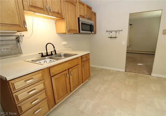 Photo 2 of Sale Pending at 654 Poplar St, Elyria, OH 44035 | MLS# 5232550 | Listing updated on 2026-08-27