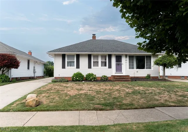 Photo 1 of Single family home for sale at 1673 Mayfair Blvd, Cleveland, OH 44124 | MLS# 5232007 | Listing updated on 2026-09-01