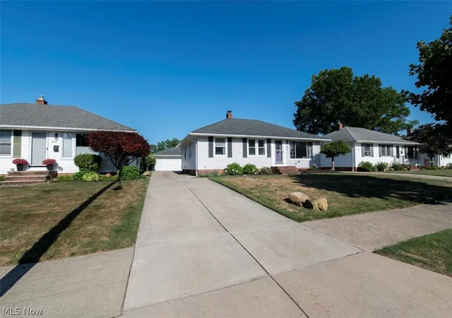 Photo 2 of Single family home for sale at 1673 Mayfair Blvd, Cleveland, OH 44124 | MLS# 5232007 | Listing updated on 2026-09-01