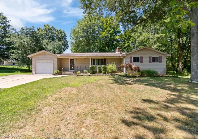 Photo 2 of Sale Pending at 5316 Taylor Rd, Norton, OH 44203 | MLS# 5231593 | Listing updated on 2026-08-09
