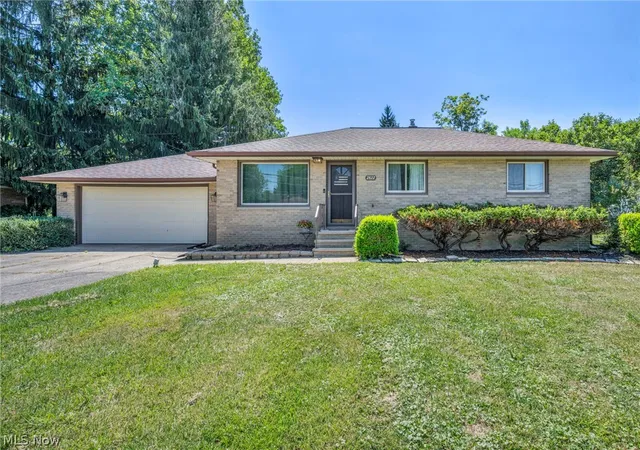 Photo 1 of Single family home for sale at 2822 Joseph Pkwy, Brunswick, OH 44212 | MLS# 5234259 | Listing updated on 2026-08-24