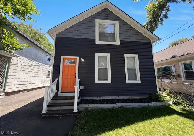 Photo 1 of Single family home for sale at 3407 Erin Ave, Cleveland, OH 44113 | MLS# 5234349 | Listing updated on 2026-08-06