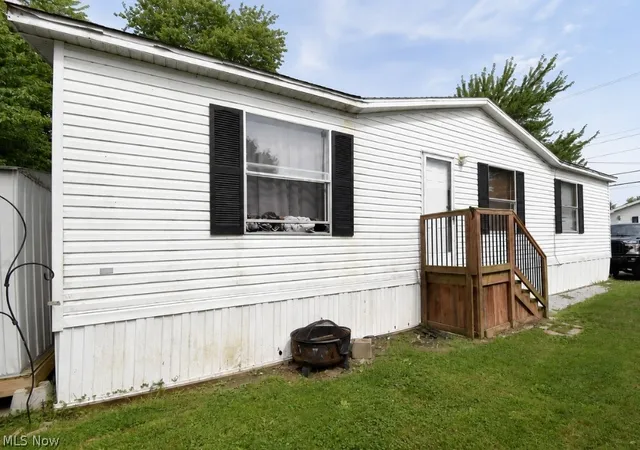 Photo 3 of Single family home for sale at 8 Eddy Rd, Madison, OH 44057 | MLS# 5234092 | Listing updated on 2026-08-13