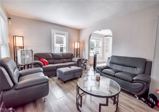 Photo 3 of Single family home for sale at 19151 Pasnow Ave, Cleveland, OH 44119 | MLS# 5231277 | Listing updated on 2026-08-26