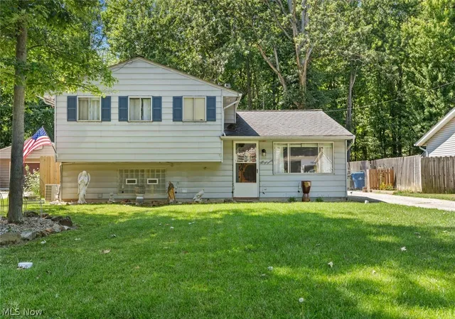 Photo 1 of Sale Pending at 5220 Olive Ave, North Ridgeville, OH 44039 | MLS# 5233979 | Listing updated on 2026-08-09