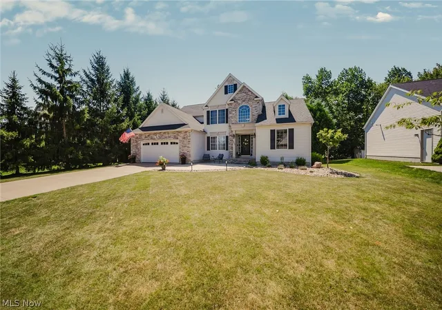 Photo 3 of Single family home for sale at 5862 Trystin Tree, Medina, OH 44256 | MLS# 5234375 | Listing updated on 2026-08-13