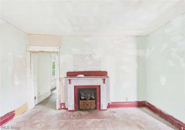 Photo 2 of Single family home for sale at 1909 36th Street, Parkersburg, WV 26104 | MLS# 5234067 | Listing updated on 2026-09-21