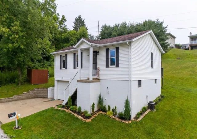 Photo 38 of Single family home for sale at 68462 Woodcroft Dr, Saint Clairsville, OH 43950 | MLS# 5234514 | Listing updated on 2026-08-20