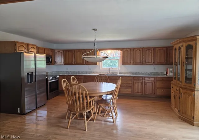 Photo 3 of Sale Pending at 1405 National Way, Zanesville, OH 43701 | MLS# 5234383 | Listing updated on 2026-10-07