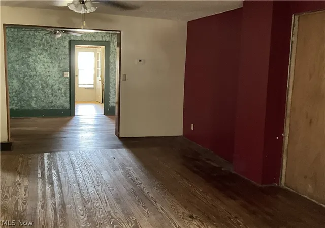 Photo 4 of Single family home for sale at 101 N Main St, New London, OH 44851 | MLS# 5234586 | Listing updated on 2026-08-27