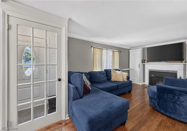Photo 3 of Single family home for sale at 1403 Churchill Rd, Cleveland, OH 44124 | MLS# 5234013 | Listing updated on 2026-09-01