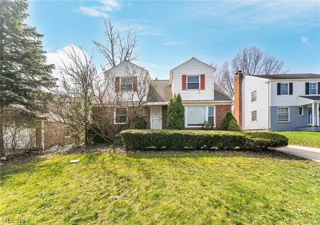 Photo 2 of Single family home for sale at 23614 Cedar Rd, Beachwood, OH 44122 | MLS# 5230695 | Listing updated on 2026-09-01