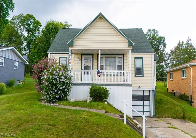 Photo 3 of Single family home for sale at 117 Starkey Blvd, Steubenville, OH 43953 | MLS# 5231952 | Listing updated on 2026-10-05