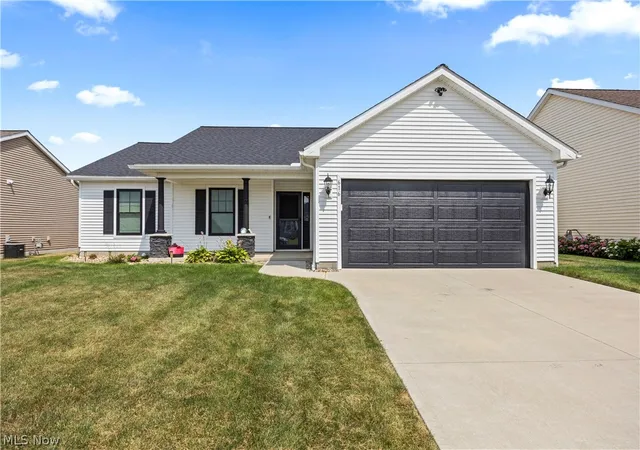 Photo 1 of Single family home for sale at 616 Chardonnay Cir, Vermilion, OH 44089 | MLS# 5234617 | Listing updated on 2026-08-07