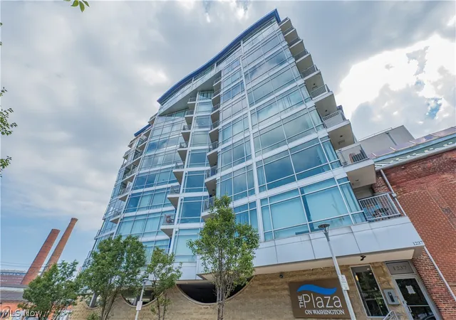 Photo 1 of Condo for sale at 1237 Washington Ave #702, Cleveland, OH 44113 | MLS# 5233947 | Listing updated on 2026-09-01
