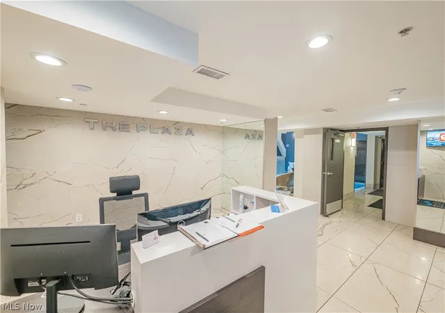 Photo 4 of Condo for sale at 1237 Washington Ave #702, Cleveland, OH 44113 | MLS# 5233947 | Listing updated on 2026-09-01