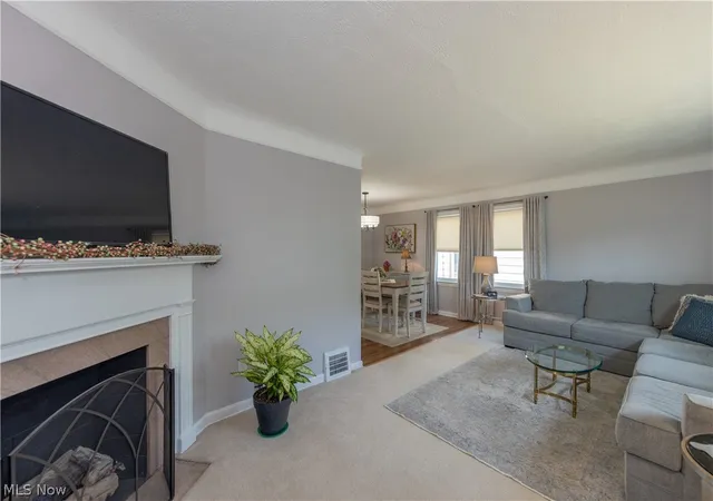 Photo 3 of Single family home for sale at 9408 S Highland Ave, Cleveland, OH 44125 | MLS# 5226803 | Listing updated on 2026-08-25