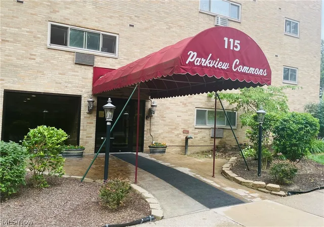 Photo 2 of Sale Pending at 115 S Rocky River Dr #101, Berea, OH 44017 | MLS# 5234323 | Listing updated on 2026-08-14