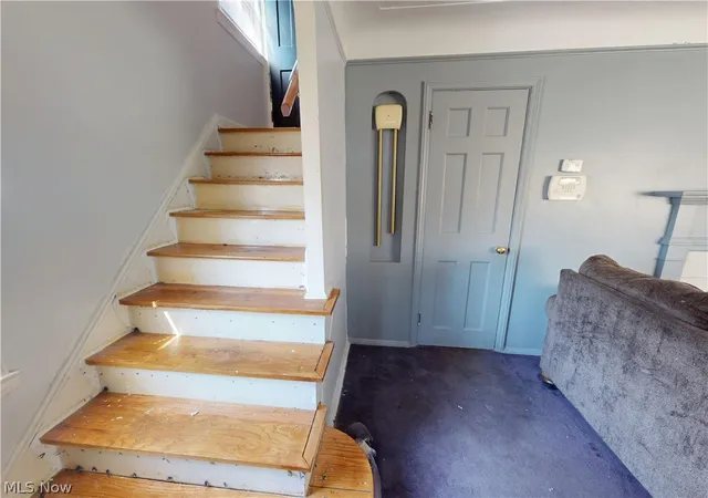 Photo 2 of Single family home for sale at 2168 Fenwick Rd, Cleveland, OH 44118 | MLS# 5232773 | Listing updated on 2026-09-01