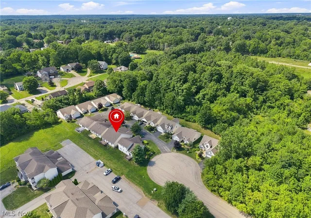 Photo 2 of Condo for sale at 843 Cedar Way, Youngstown, OH 44512 | MLS# 5234674 | Listing updated on 2026-08-27