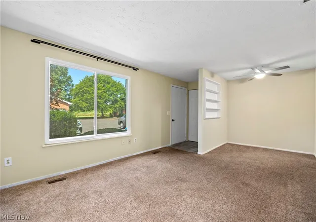 Photo 5 of Condo for sale at 216 Moore Rd #3V, Avon Lake, OH 44012 | MLS# 5234087 | Listing updated on 2026-08-21