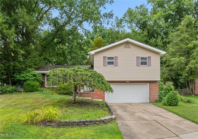 Photo 1 of Single family home for sale at 1590 Newcastle Cir, Akron, OH 44313 | MLS# 5234724 | Listing updated on 2026-08-07