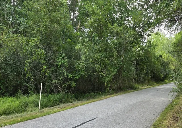 Photo 4 of Sale Pending at Lincoln Blvd, Hudson, OH 44236 | MLS# 5234748 | Listing updated on 2026-08-18