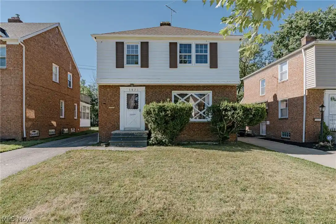 Photo 1 of Single family home for sale at 3826 Grosvenor Rd, Cleveland, OH 44118 | MLS# 5233747 | Listing updated on 2026-10-13